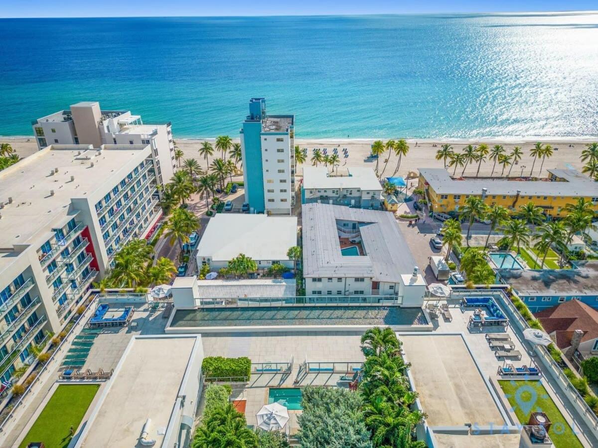 Rooftop Pool - Hollywood Beach Boardwalk Eksteriør billede