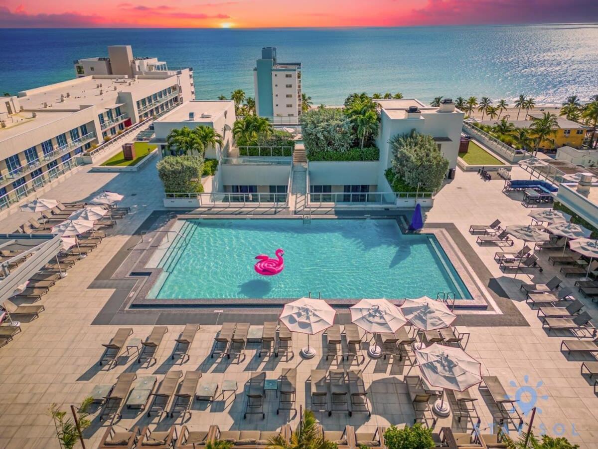 Rooftop Pool - Hollywood Beach Boardwalk Eksteriør billede