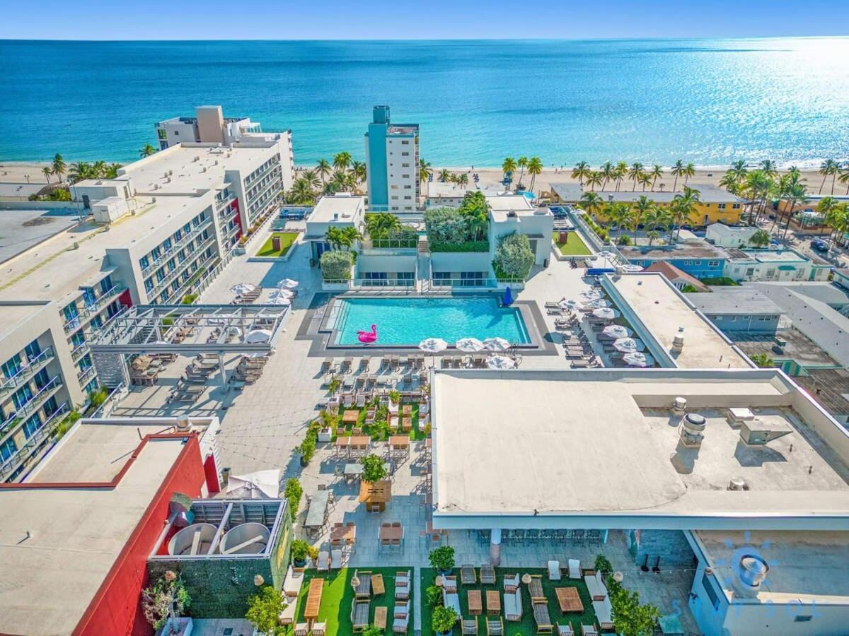 Rooftop Pool - Hollywood Beach Boardwalk Eksteriør billede